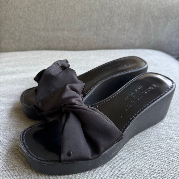 Kate Spade Bikini Bow Platform Wedges Slip-on Sandal Black Women's Sz 8.5 - Picture 2 of 11